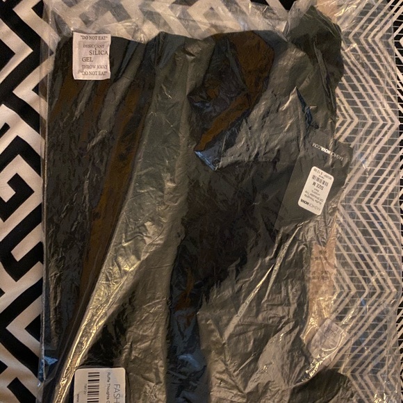 Off shoulder top - Picture 4 of 5